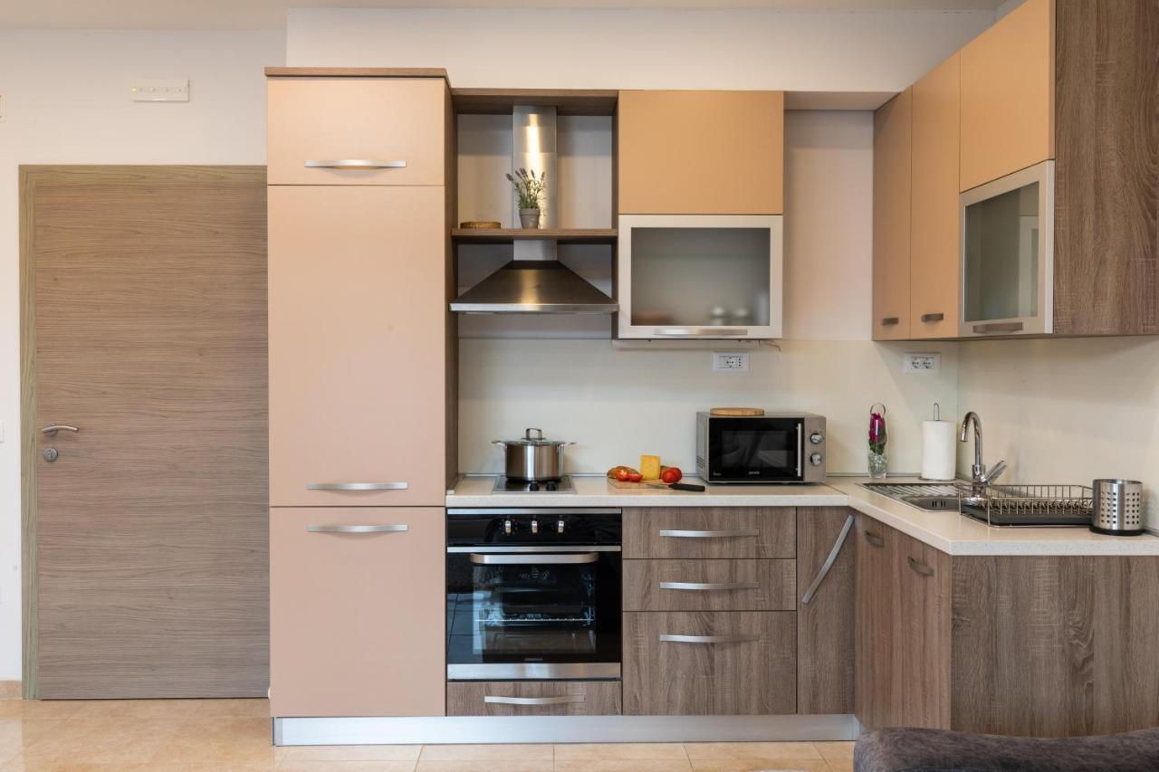 Amarillo Apartments มลินี ภายนอก รูปภาพ